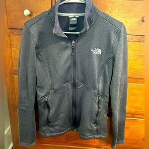 The north face size small women’s zip up
